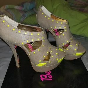 Betseyvulle heels
